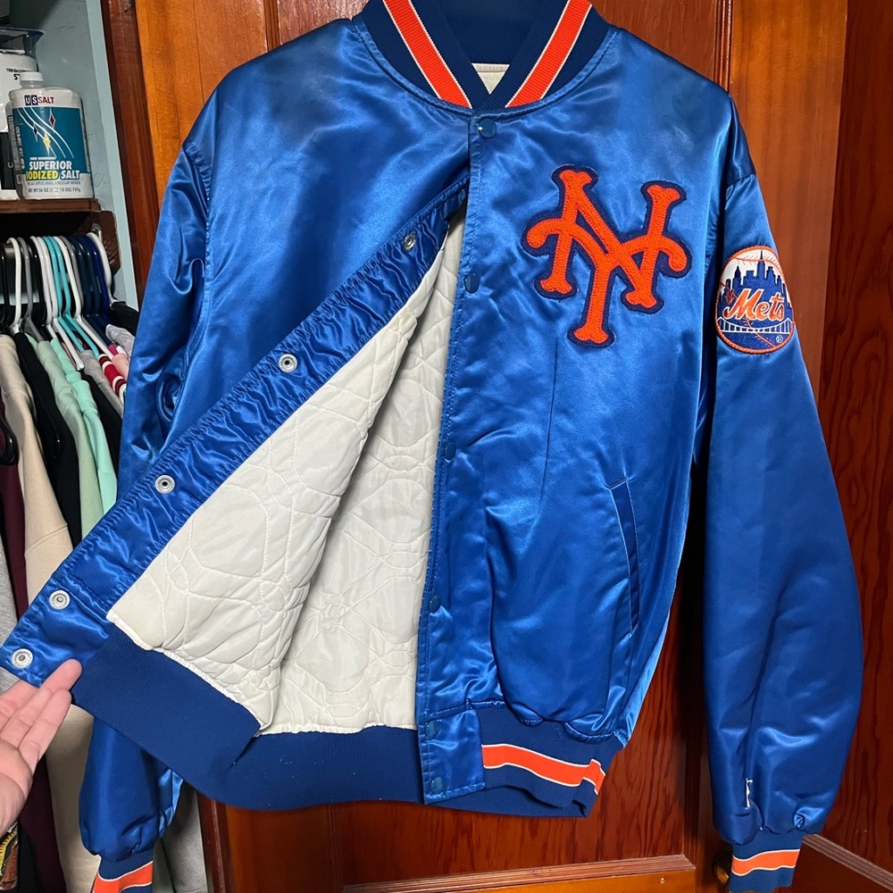 Satin vintage New York Mets starter jacket.